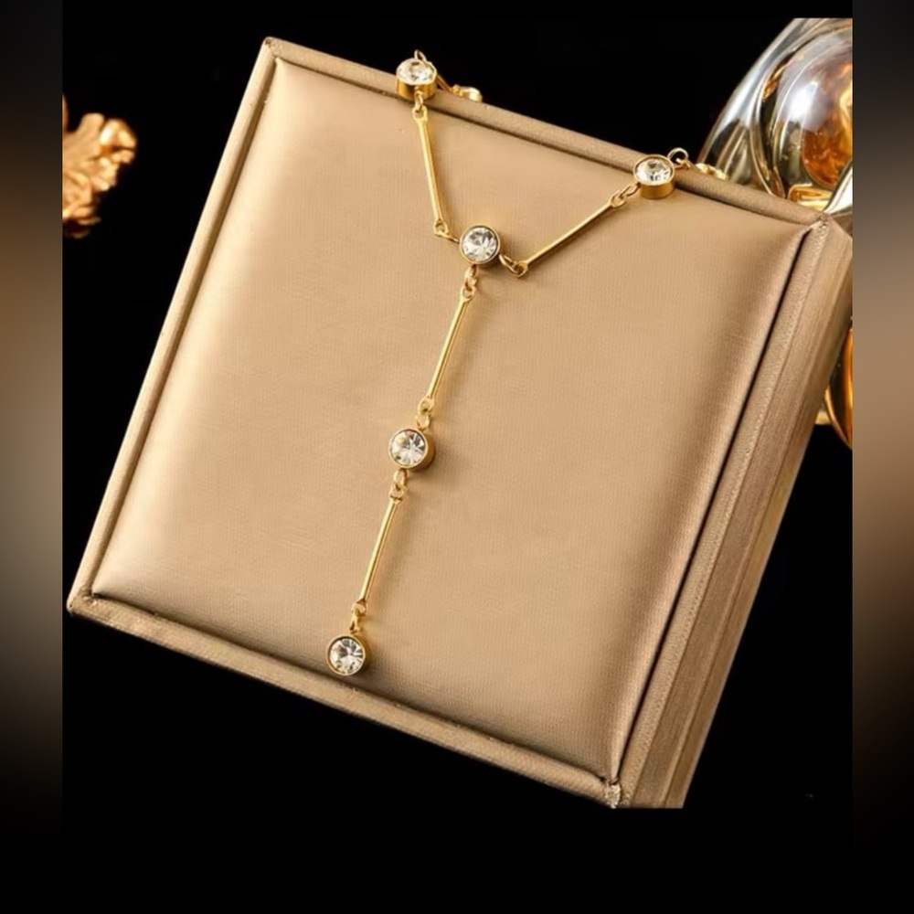 - Gorgeous stainless steel with gold plating necklace